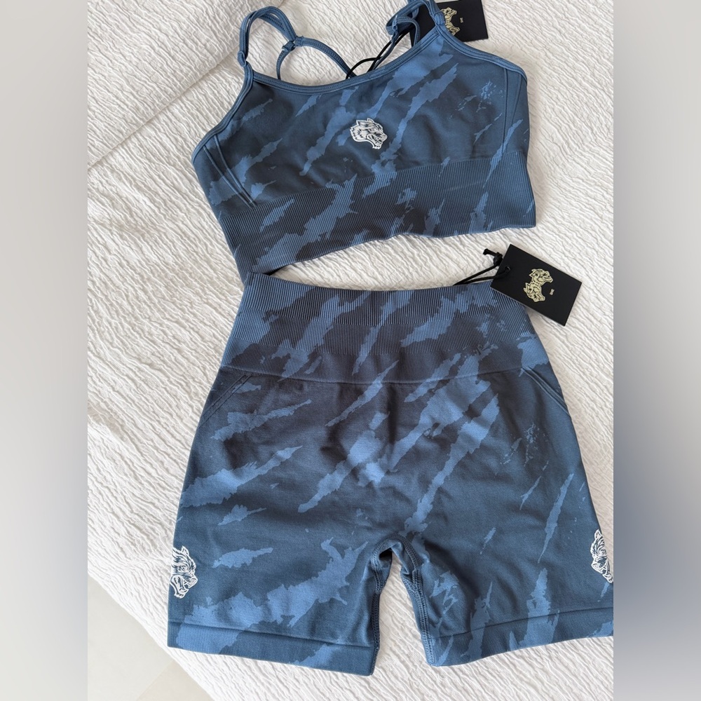 Darc Sport Everson Seamless Shorts and Sports Bra